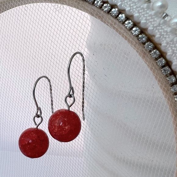 𝅺ORANGISH Red Fire Crackle Agate Dangle Earrings - Picture 14 of 14